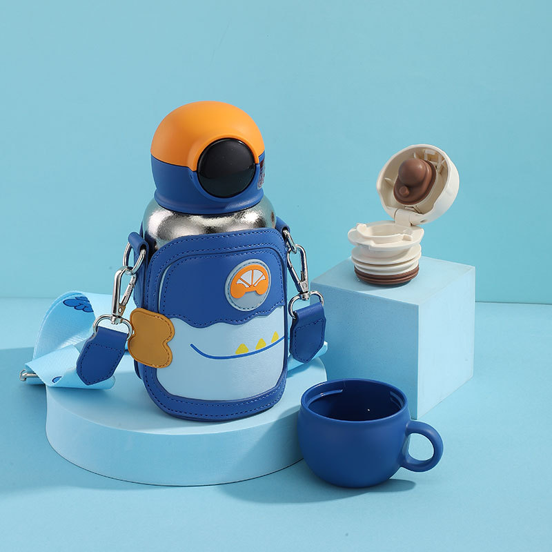 纯钛儿童保温杯温显吸管杯盖直饮男女宝宝水壶高颜值保温保冷带盖