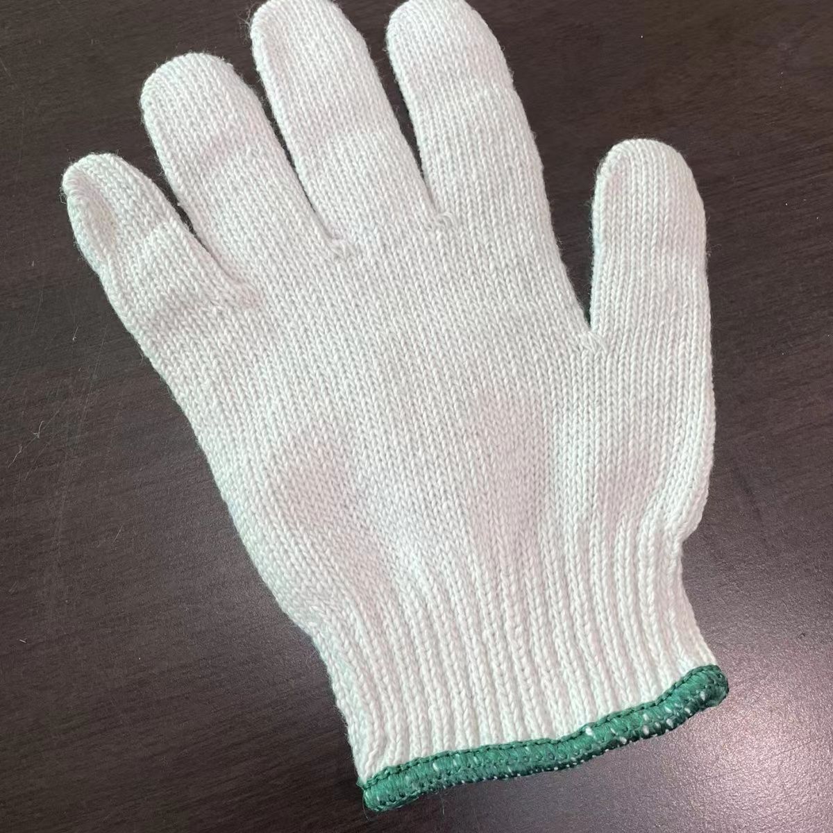 Guantes de protección laboral Guantes de nylon de algodón resistentes al desgaste para hombres Guantes antideslizantes de protección engrosados Sitio de construcción Guantes de algodón para hombres
