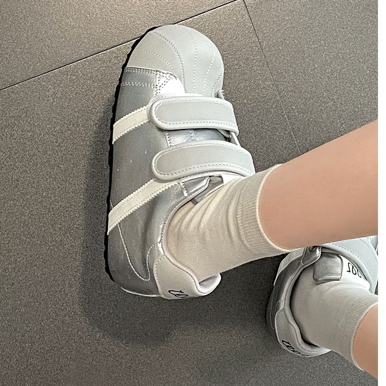 2026 primavera y otoño velcro cabeza grande zapatos de skate de pan de suela gruesa zapatos casuales transpirables zapatos blancos zapatos de mujer 2026 primavera image 7