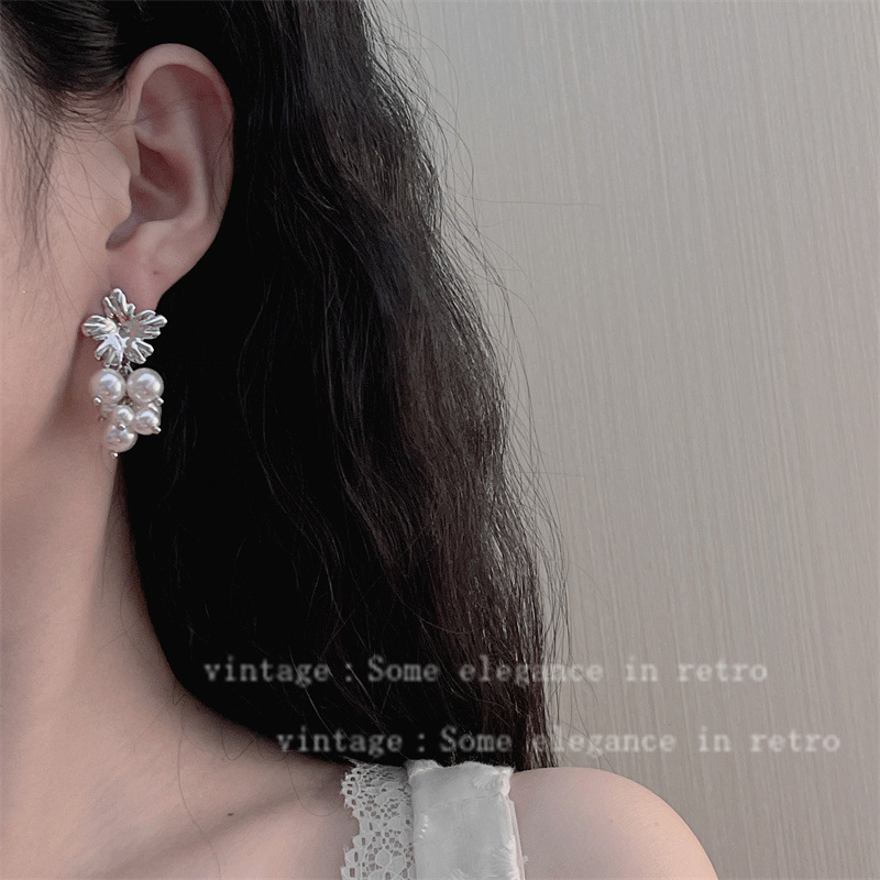 Rose-colored Grape Cluster Pearl Tassel Earrings For Women_voghion.com