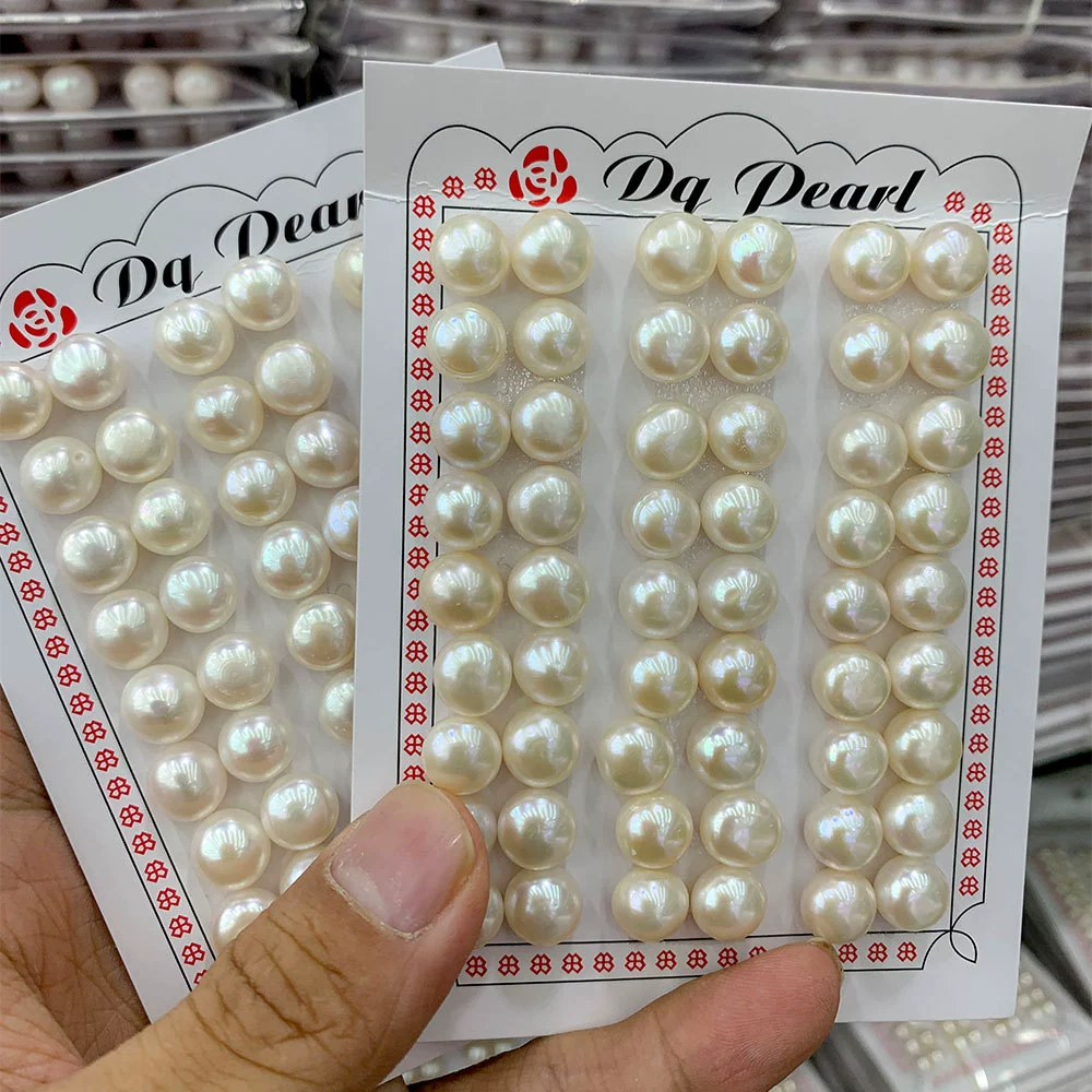 Внешняя торговля ушными гвоздями пресноводного жемчуга рассыпного жемчуга Хлебные бусы полуотверстия плоские круглые булочки на пару жемчужные серьги аксессуары жемчуг оптом