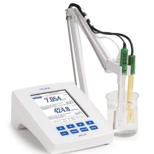 哈纳HI5521专业级台式多参数水质测定仪（7 参数）