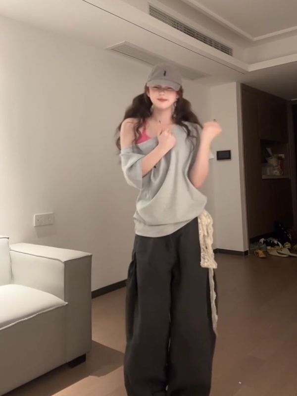 アメリカンレトログレー斜め肩半袖Tシャツ女性用夏の新しいルーズスリムセクシーなレイジースタイル多用途トップ|undefined