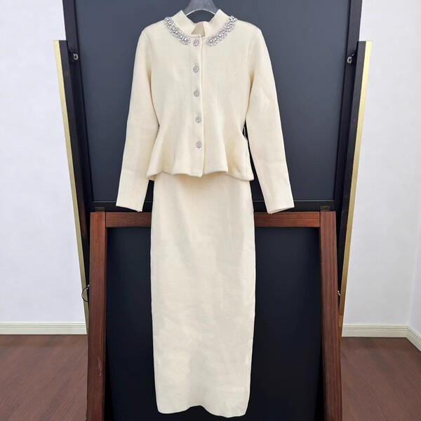 Autumn elegant knitted long-sleeve