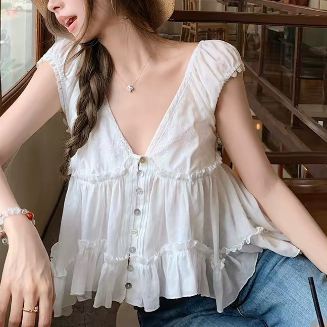 "Tuck Doll Shirt" French Retro Lace Blouse, Deep V-Neck, Back Tie Design Women's Top
