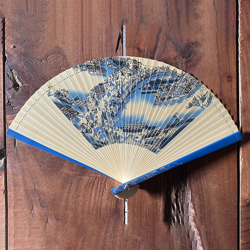 Grúa de estilo chino completo ventilador de bambú talla hueco estilo antiguo ventilador al por mayor han Ropa danza ventilador de mano grúa regalo ventilador
