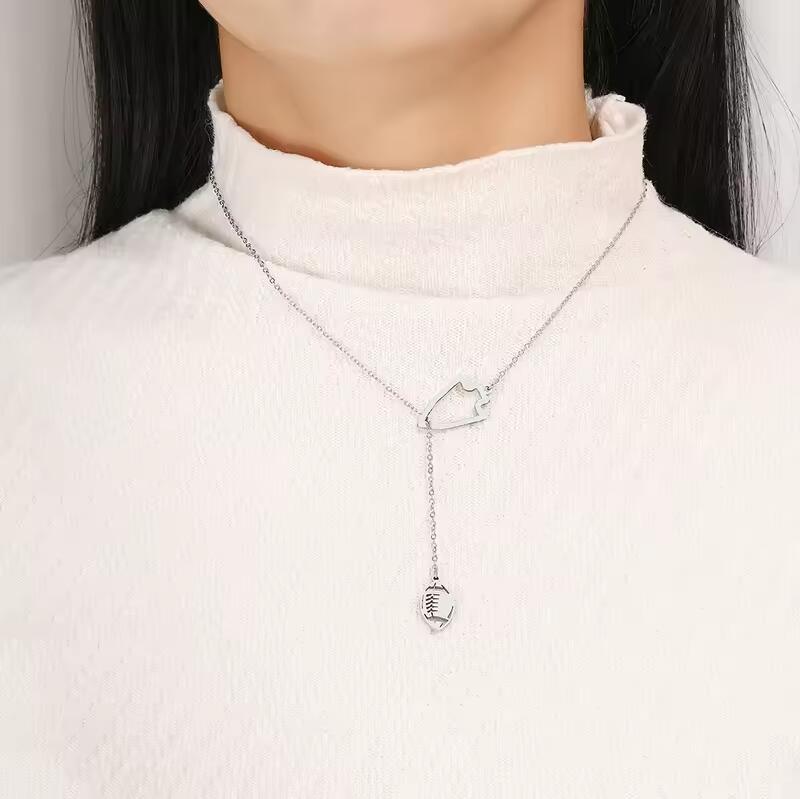 Halskette aus Edelstahl mit American-Football-Motiv, hohl, Sportmotiv, farbecht, Geschenk für Jungen_voghion.com