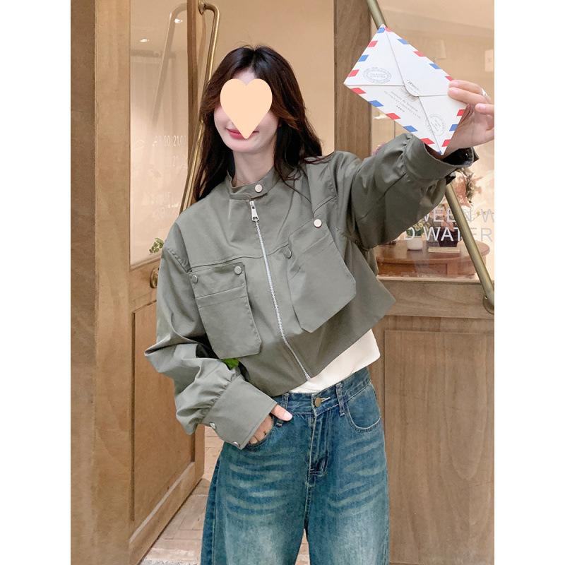 緑の短い工装コートの女性2025春秋の新型韓国系独特なデザイン感カジュアルジャケットの上着|undefined
