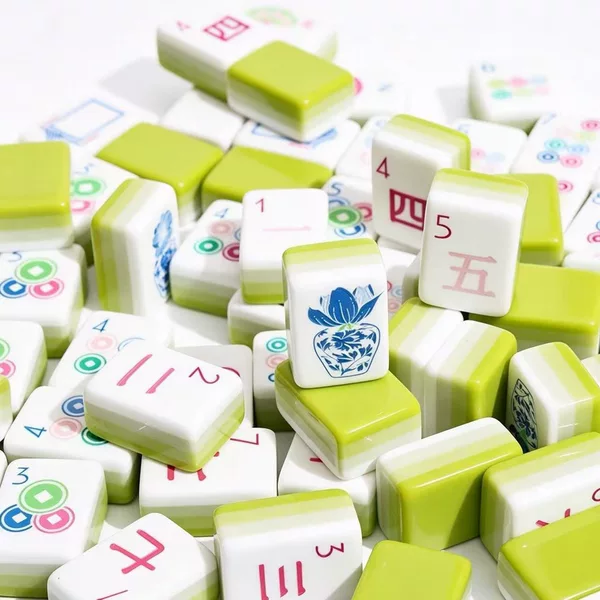 Cross-Border Acrylic Lemon Green American Mahjong Four-Layer Color-Blocking Mini Portable Leisure Entertainment American Mahjong Wholesale