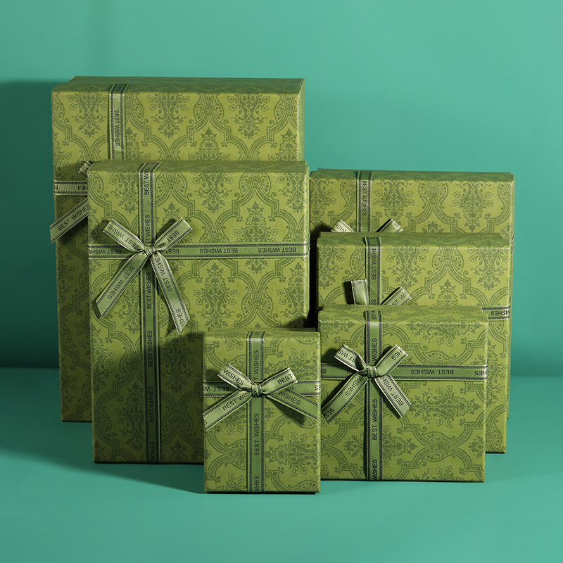 Bowknot Gift Box in Stock from Manufacturer, Lid-And-Base Gift Box, Birthday Gift Packaging Box, Embossed Paper Bag