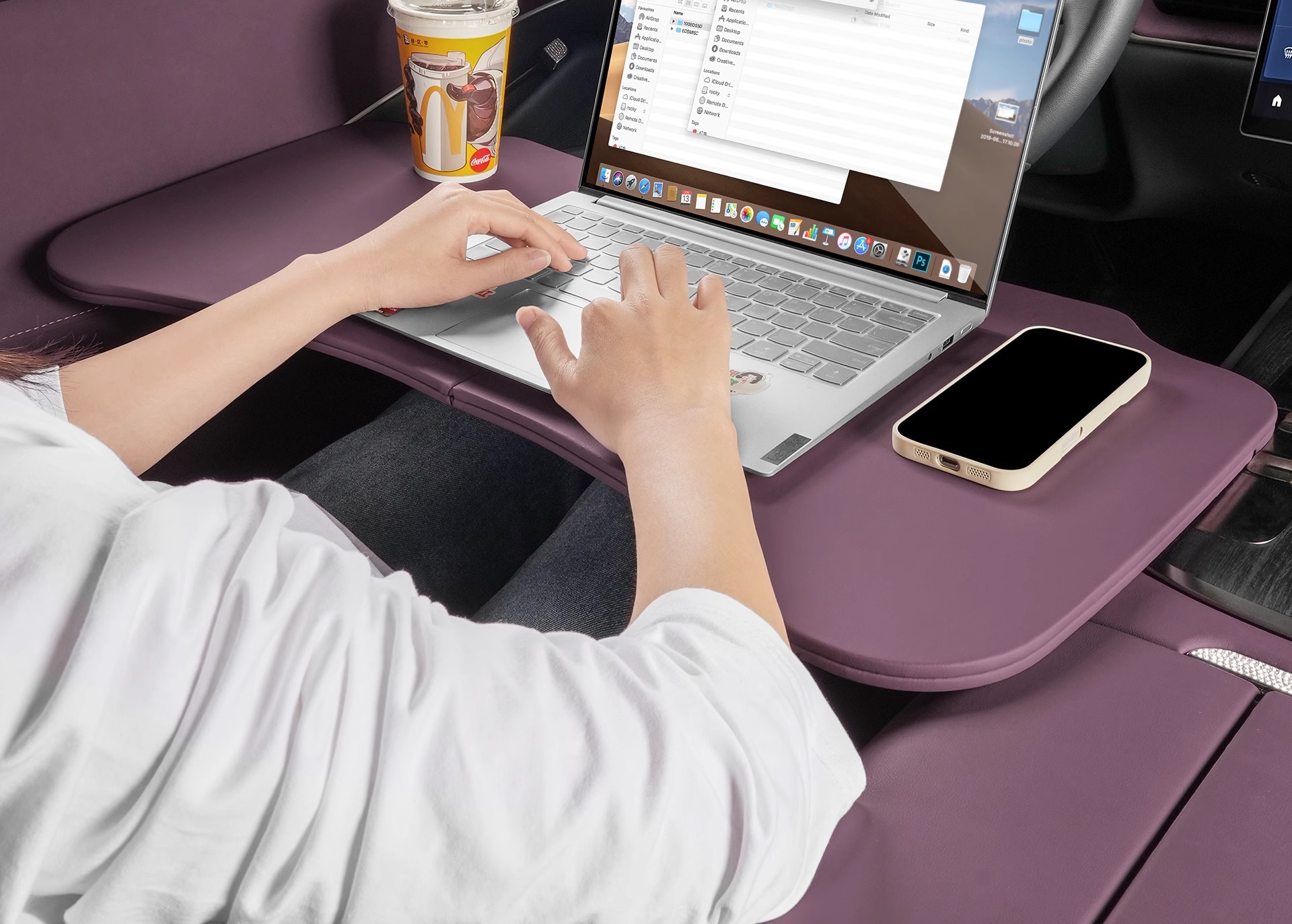Suitable for Xiaomi Su7 Small Table Board Car Foldableing Dining Table Car Laptop Desk Board Interior Supplies
