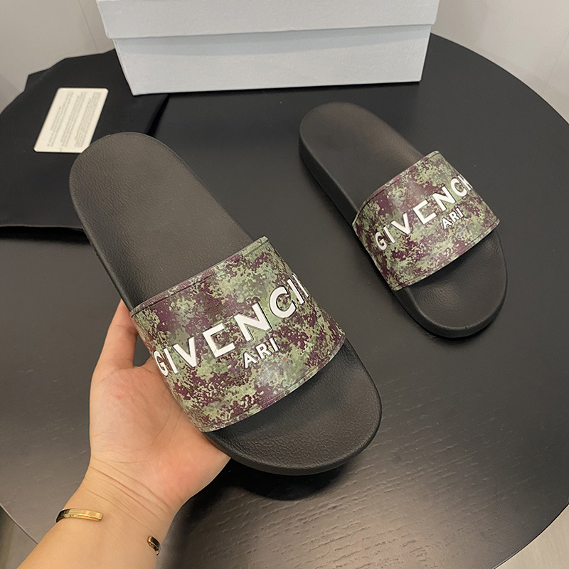 Slide Slippers, Large Size Men's Slippers, High-Quality Couple's Trendy Outdoor Green Slip-Ons, Cambodia, Southeast Asia