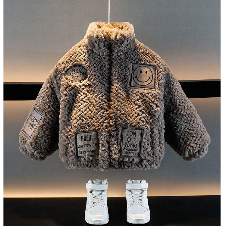 Winter Fleece Jacket 2025 New Fashionable Stylish Clothes For Boys Thickened Furry Sweater_voghion.com