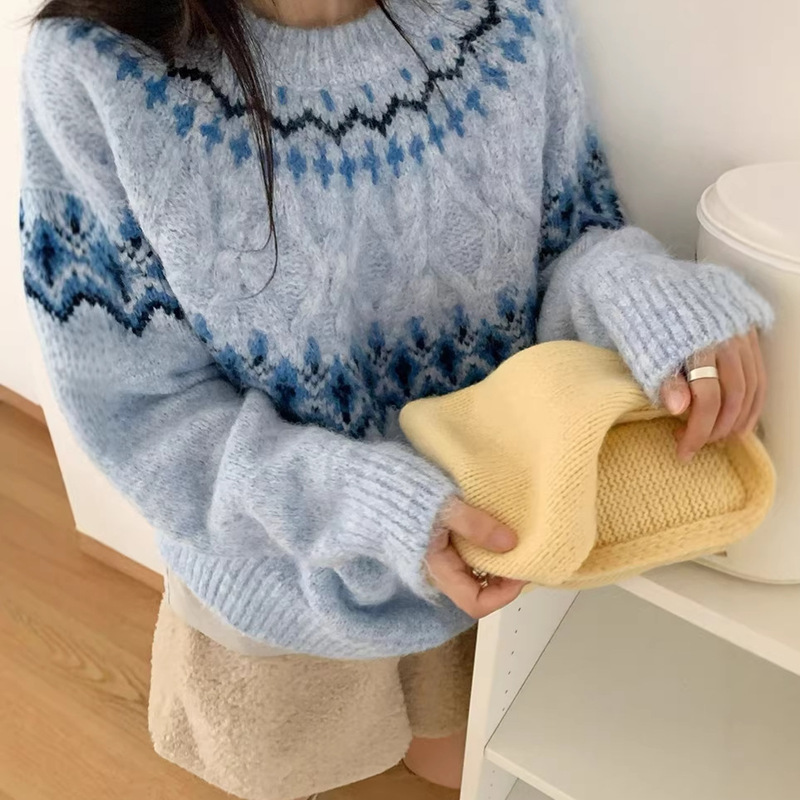 Nordic Style Fair Isle Jacquard Blue Sweater Pullover for Women, Loose Fit, Thickened for Autumn and Winter, Lazy Style Inner Knit Top