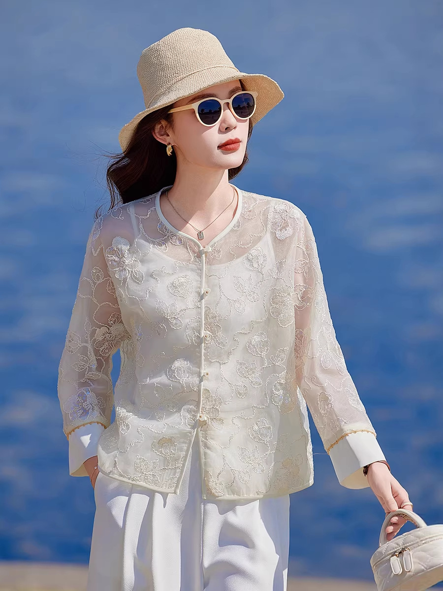 Áo cardigan nữ tay dài thêu hoa cổ tròn phối nút — Màu hồng, màu mơ