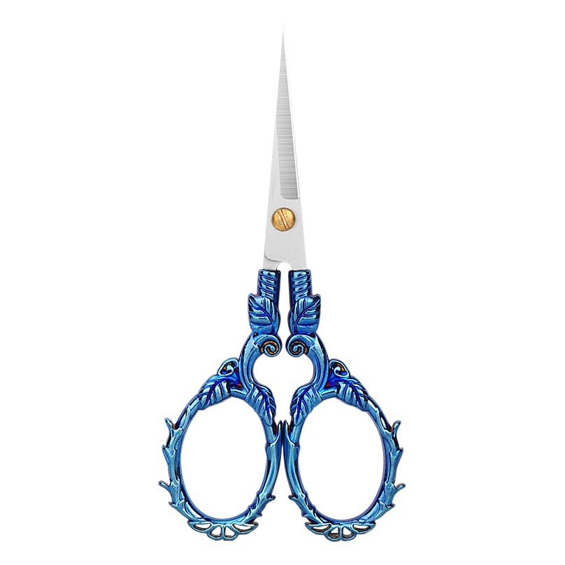 Retro señaló tijeras pequeñas tijeras de acero inoxidable para el hogar Ventana de flores tijeras de corte de papel Bordado de lana tijeras de oficina estudiante hecho a mano