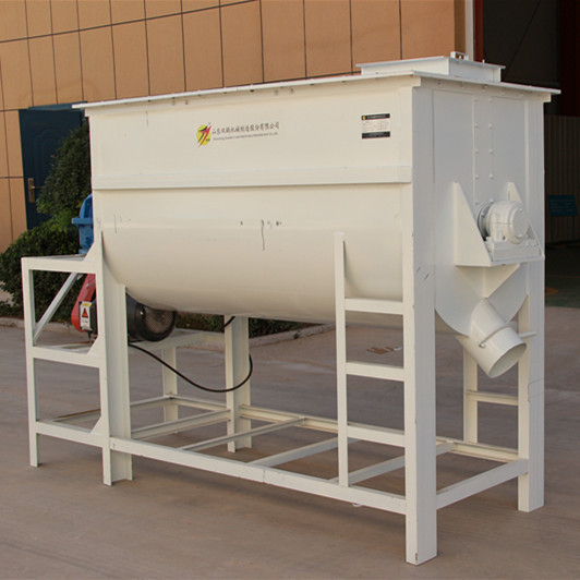 可添加油水混合 饲料生产线用原料搅拌设备 单轴螺旋混合机