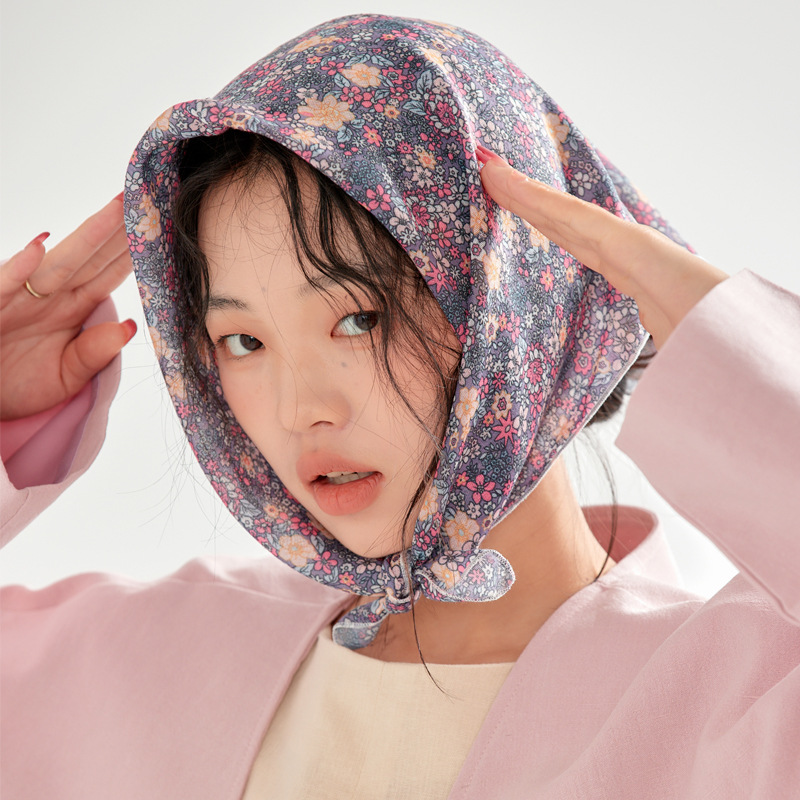 신선한 보라색 꽃다발-사각형 수건