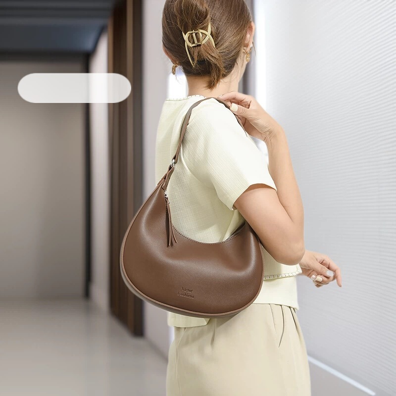 Cross-border niche design bag for women, new trendy simple and unique crescent bag, popular versatile handbag, shoulder bag, underarm bag Cross-border niche design bag for women, new trendy simple and unique crescent bag, popular versatile handbag, shoulder bag, underarm bag