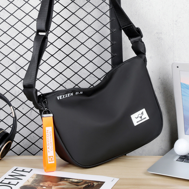 Cross-Border Supply of New Fashion Trendy Men's Bags, Shoulder Bags, Casual Crossbody Bags, Men's Backpacks, Large-Capacity Dumpling Bags