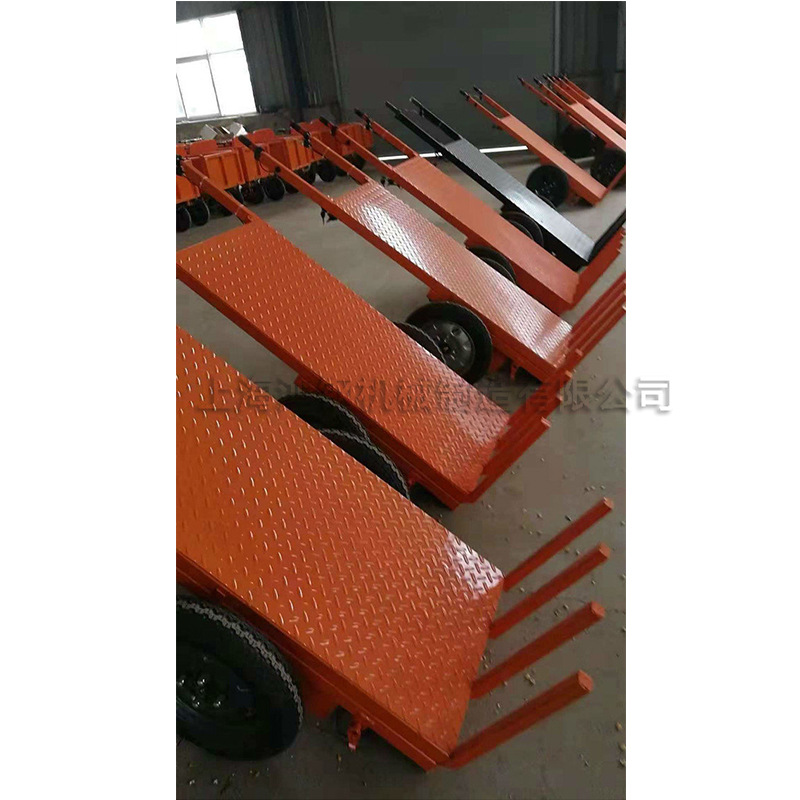 耐火材料厂材料运输车 小型砖厂平板三轮车 建筑工地电动拉砖车