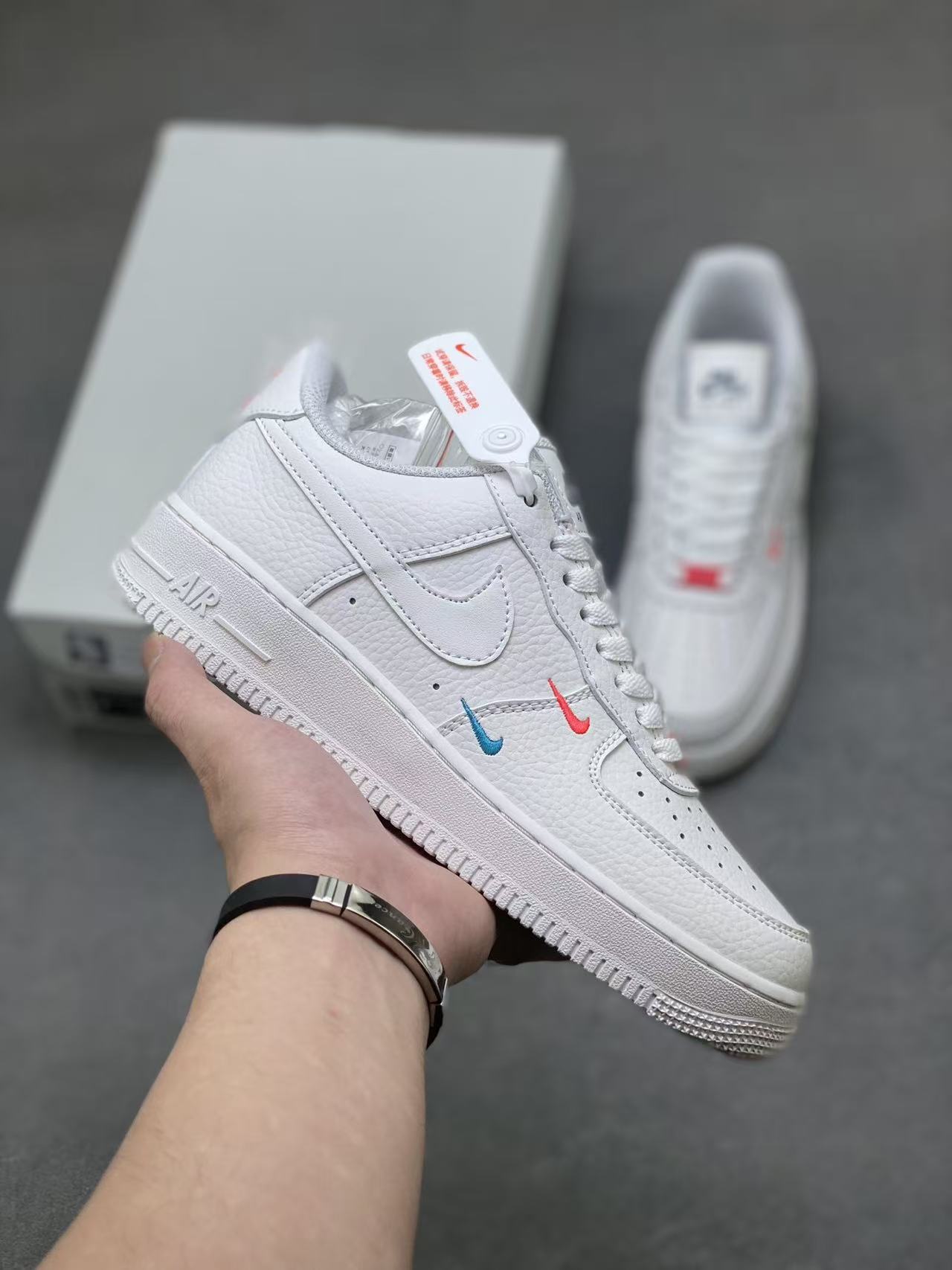 Zapatos de comercio exterior transfronterizo Putian AF1 Fuerza Aérea No. 1 blanco puro negro puro zapatos de patina baja para hombres y mujeres zapatos deportivos casuales