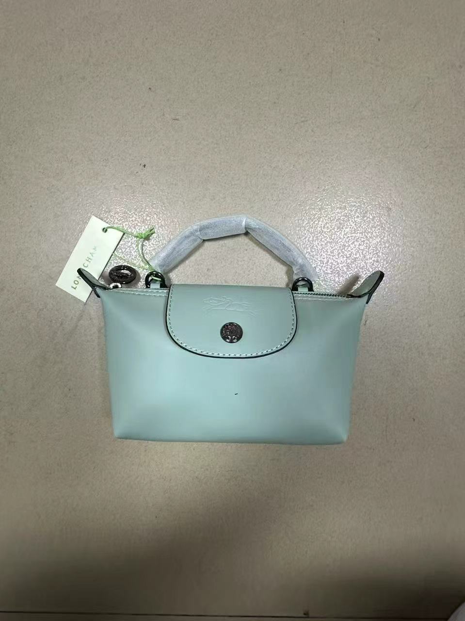 Leather mini verben green