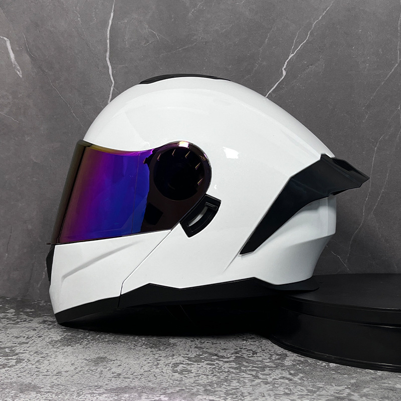 Casco LVS para hombres y mujeres cubierta completa casco de exposición de doble lente personalidad Bluetooth verano medio casco Four Seasons carreras de coches eléctricos