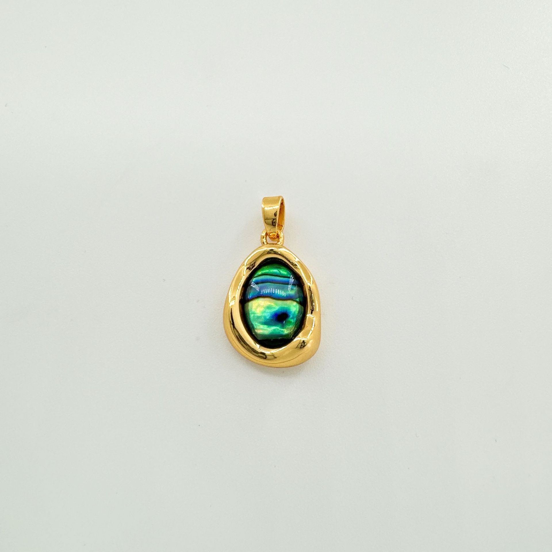 Oval-dorado (concha de abulón)
