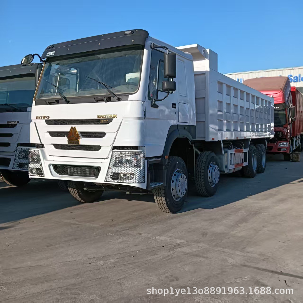 Used Howo Dump Truck 8X4 Tipping Transport Engineering Vehicle Export Model National Three Engine 371 Horsepower