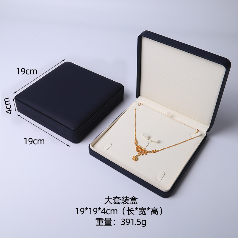 Caja de joyería rosa de alta calidad de cuero pu caja de embalaje de marca de joyería logotipo colgante pulsera collar caja de anillo