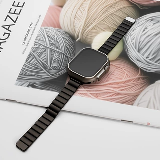 适用苹果IWatch8/9一珠磁吸扣小蛮腰手表带applewatchS10简约表带