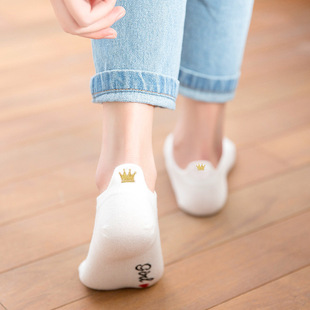 Socks women's spring and summer cotton socks shallow mouth embroidery women's socks Japanese Crown cute cartoon breathable socks wholesale