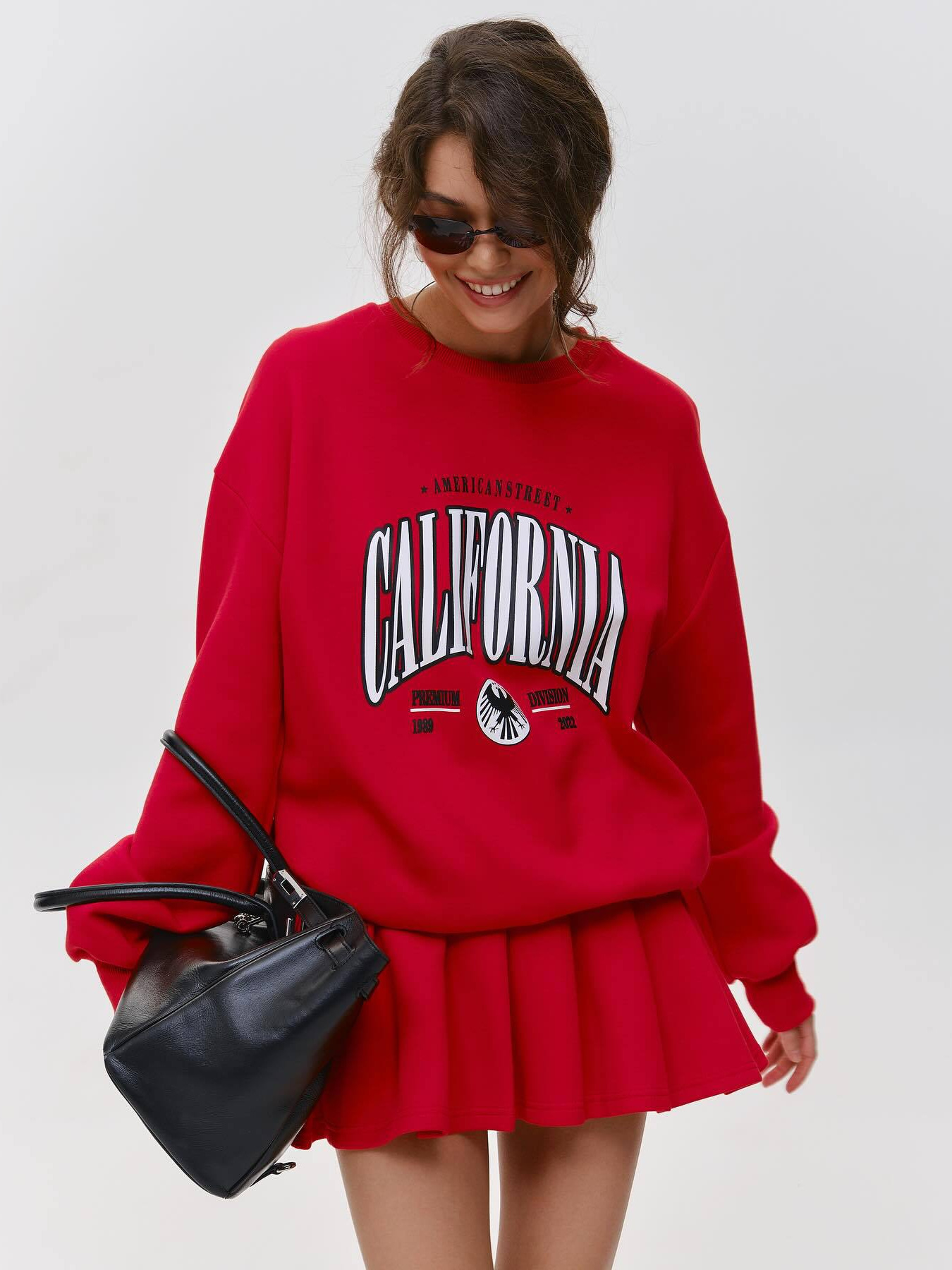 Base autumn fashionable red sweatshirt with a round collar