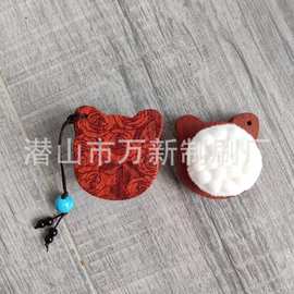 小熊雕刻万毛刷红色喜庆文玩刷迷你方便携带不掉毛核桃提亮刷