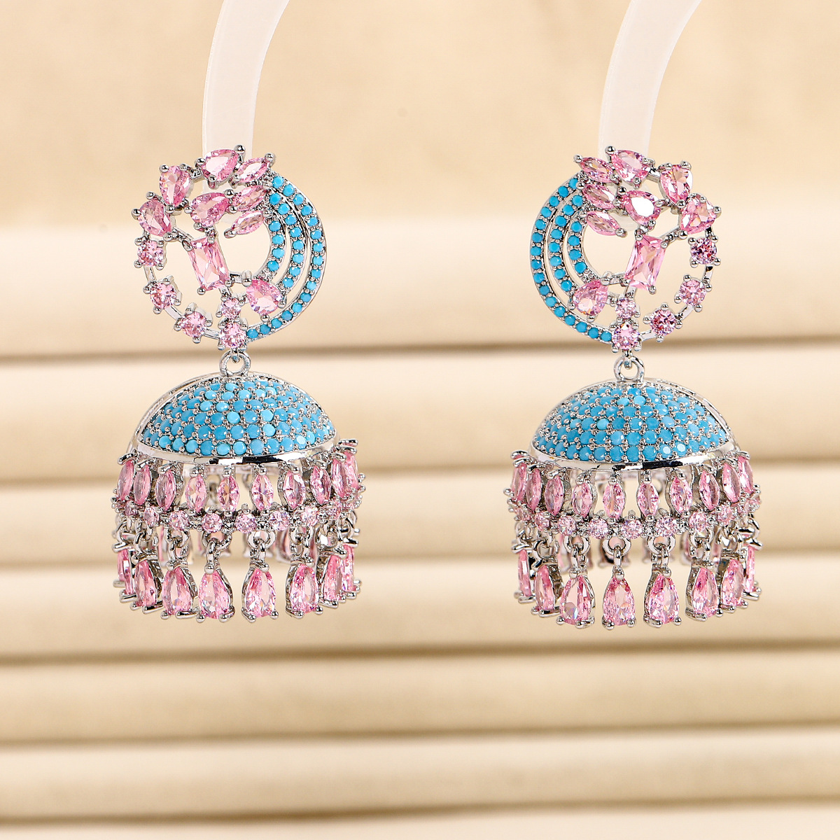 Demi-season small design fashionable elegant earrings