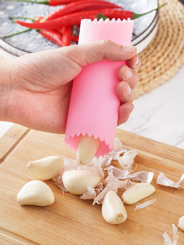 Household Multifunction Garlic Peeler Garlic Skin Removing Gadget Kitchen Manual Garlic Head Garlic Clove Peeler Silicone Peeler