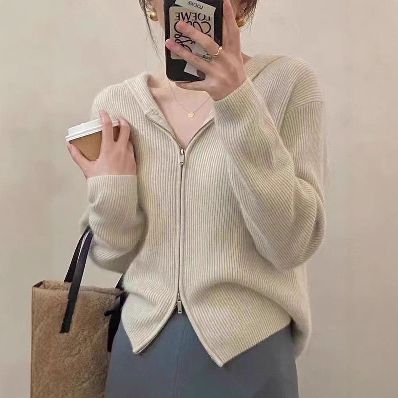 2025 New Autumn and Winter 100% Pure Wool Women's Hooded Pullover Sweater Pure Color Loose Lazy Style Versatile Bottoming Shirt