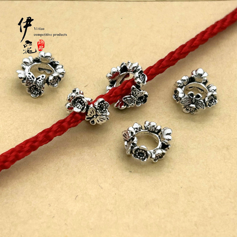 Accessory flower-shaped