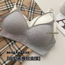 漫画胸外扩无痕内衣女小胸聚拢显大显腰细防下垂固定手掌杯文胸罩