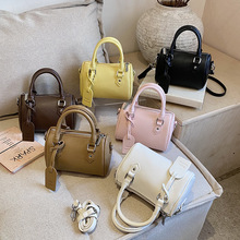 2024�¿�puƤŮ����ʽ�͹������ͨ�ڰ�����ʿ�D���߼�puƤб���