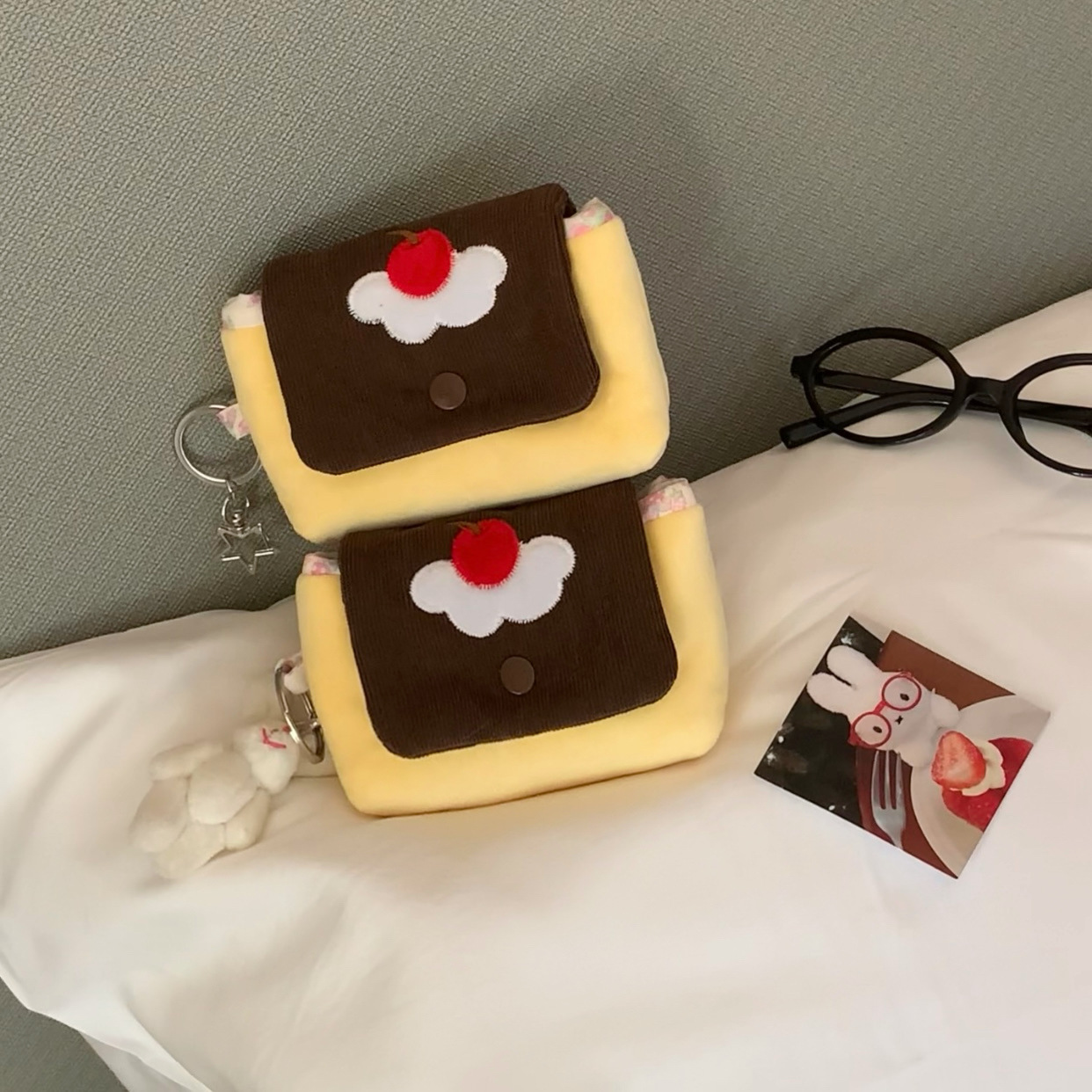 Cute Cherry Pudding Coin Purse Cartoon Mini Plush Portable Small Wallet Multifunctional Storage Card Holder Earphone Bag_maomaolike.com
