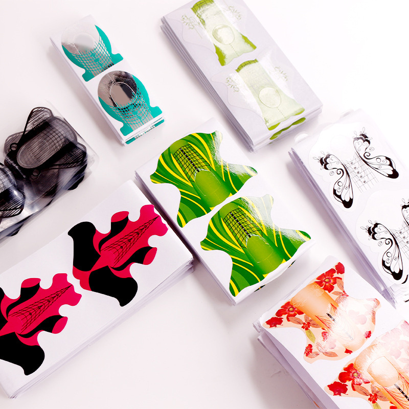 Portapapeles transfronterizos de uñas Extensión de fototerapia francesa Herramienta de uñas Mariposa de herradura Soporte de papel rectangular 100 piezas