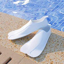 F 95143 Silicone Short Fin Swimming Gear ���z���_�띓ˮ�b��