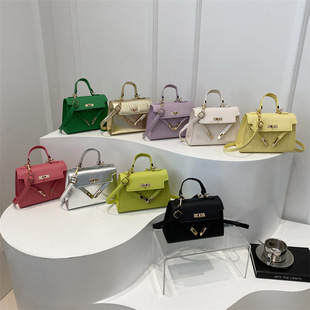 2024 New Senmeng Bag Women's Fashionable Textion Portable Kelly Bag Shoulder Crossbody Bag This Year's Popular commuter Bag