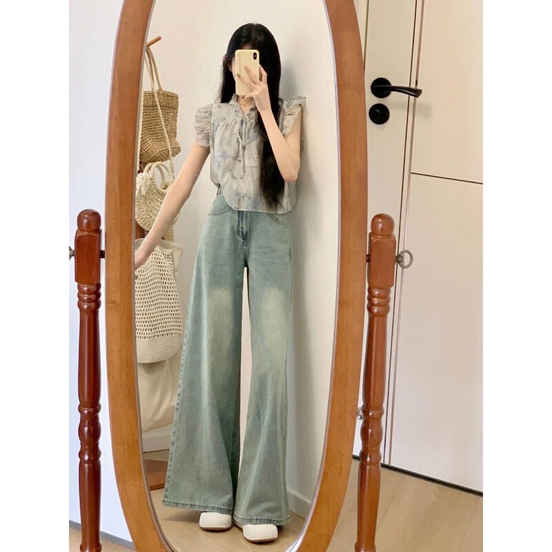 Fashionable, Sweet and Beautiful Style Small Flying Sleeve Shirt Paired with Light-Colored Denim Wide-Leg Pants Two-Piece Set for Women Fashionable, Sweet and Beautiful Style Small Flying Sleeve Shirt Paired with Light-Colored Denim Wide-Leg Pants Two-Piece Set for Women