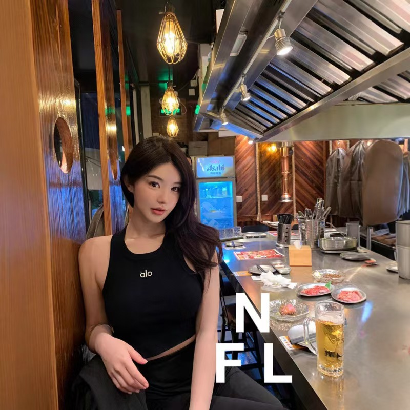 검은색