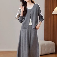 �كɼ�����Ů�r��������b����ȹ�ﶬ�¿���|�д����A��ȹ