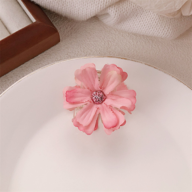 Flor de simulación clip de agarre pequeño clip de garra de cola de caballo alta pinza de pelo de artefacto fijo horquilla de cabeza femenina nuevo tocado de flor