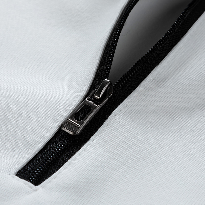 メンズスウェットシャツ 2025 春と秋の若者向けレトロコントラストカラートレンディカジュアルスポーツラペルジッパーポロスウェットシャツ男性用